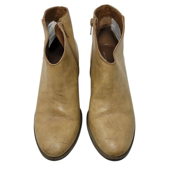 AEO Womens Tan Distressed Vegan Faux Leather Ankle Boots Booties Sz 7 Western - Picture 4 of 13